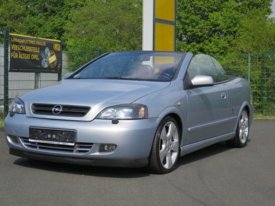 Gebraucht Opel Astra Cabriolet 200 PS (147 kW) 2002 Silber metallic Cabrio
