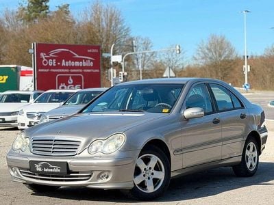 Gebraucht Mercedes C180 143 PS (105 kW) 2004 Cubanitsilber  metallic Limousine
