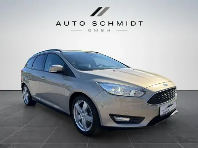 Gebraucht Ford Focus Business Edition 125 PS (91 kW) 2017 Silber Kombi