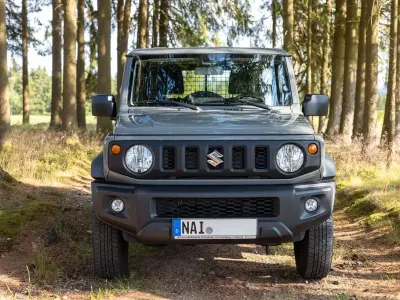 Gebraucht Suzuki Jimny Comfort 102 PS (75 kW) 2021 Grau SUV