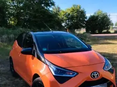 Gebraucht Toyota Aygo X-cite 72 PS (52 kW) 2019 Orange Kleinwagen