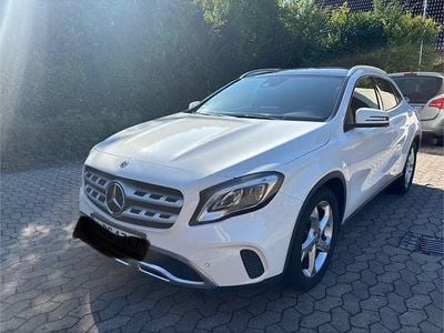 Mercedes GLA180