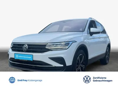 Gebraucht VW Tiguan Active 131 PS (96 kW) 2022 Weiß SUV