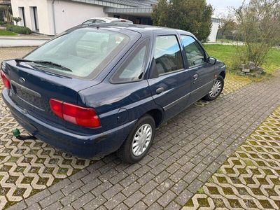 gebraucht Ford Escort 1.4 Benziner