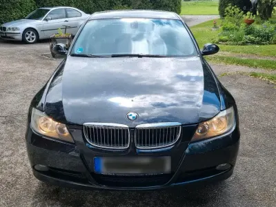 Gebraucht BMW 318 129 PS (94 kW) 2007 Schwarz Limousine