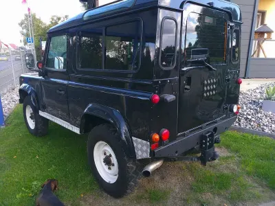 Gebraucht Land Rover Defender 122 PS (89 kW) 2001 Schwarz SUV