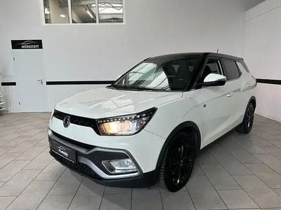 Gebraucht SsangYong XLV Quartz 116 PS (85 kW) 2017 Weiß SUV