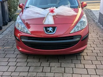 Gebraucht Peugeot 207 89 PS (65 kW) 2007 Rot Kleinwagen