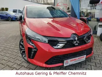 Gebraucht Mitsubishi Colt Top 91 PS (66 kW) 2024 Rot Limousine