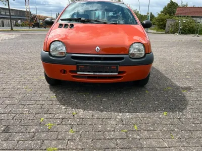 Gebraucht Renault Twingo 50 PS (36 kW) 2000 Orange Kleinwagen