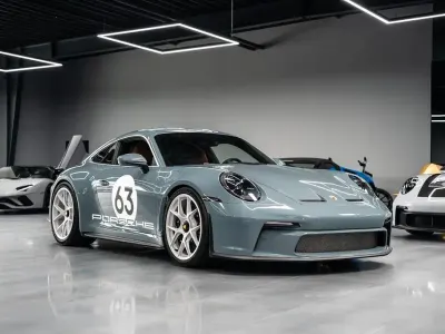 Neu Porsche 992 525 PS (386 kW) 2025 Shore blue metallic Coupé