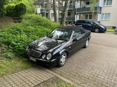 Gebraucht Mercedes CLK230 193 PS (141 kW) 1999 Cabrio
