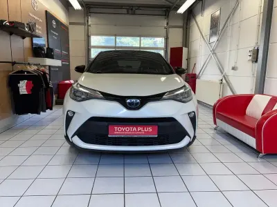 Gebraucht Toyota C-HR Team 184 PS (135 kW) 2019 Weiß SUV