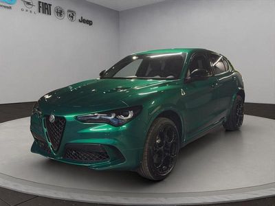 Grün Neu 2025 Alfa Romeo Stelvio Quadrifoglio SUV | 108.990 €