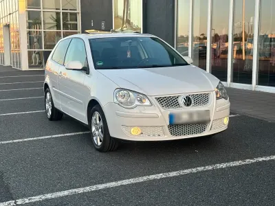 Gebraucht VW Polo 60 PS (44 kW) 2008 Weiß Kleinwagen