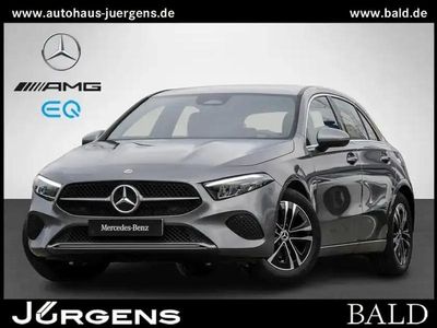 Gebraucht Mercedes A200 Progressive 150 PS (110 kW) 2024 Grau metalliclack mountaingrau Limousine