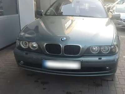 Gebraucht BMW 525 Basis 192 PS (141 kW) 2001 Grün Kombi