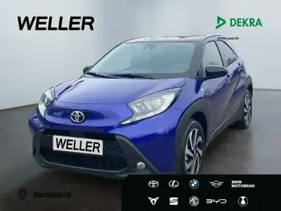 Gebraucht Toyota Aygo X Team 72 PS (52 kW) 2024 Blau SUV