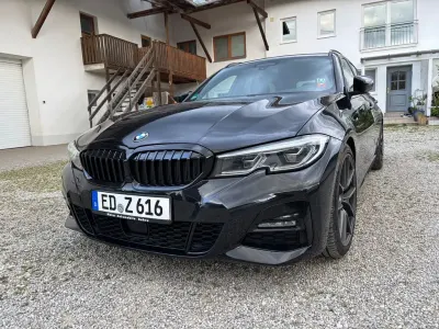 Gebraucht BMW 330 M Sport 265 PS (194 kW) 2020 Schwarz Kombi
