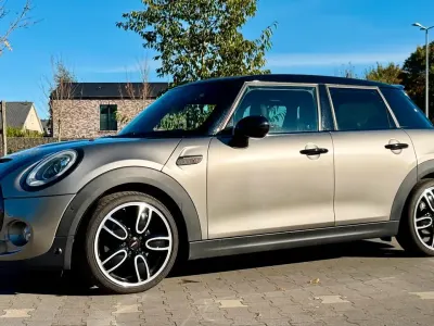 Gebraucht Mini Cooper S 192 PS (141 kW) 2016 Silber Kleinwagen