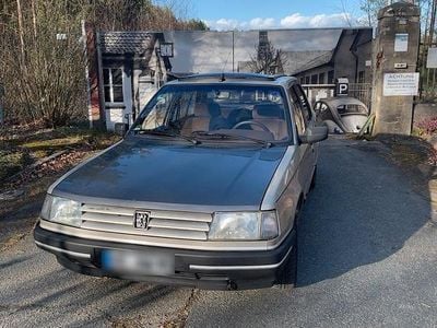 Gebraucht Peugeot 309 GT 109 PS (80 kW) 1991 Silber Kleinwagen