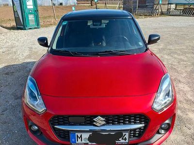 Gebraucht Suzuki Swift Comfort+ 83 PS (61 kW) 2021 Rot Kleinwagen
