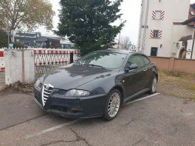 Gebraucht Alfa Romeo GT Quadrifoglio Verde 165 PS (121 kW) 2006 Schwarz Coupé