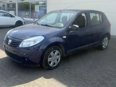 Gebraucht Dacia Sandero 75 PS (55 kW) 2009 Braun Kombi