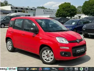 Gebraucht Fiat Panda Easy 69 PS (50 kW) 2016 Rot Kleinwagen