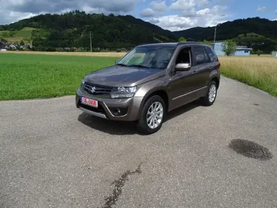 Gebraucht Suzuki Vitara 129 PS (94 kW) 2014 Braun SUV