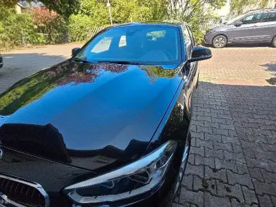 Gebraucht BMW 116 116 PS (85 kW) 2018 Schwarz Kleinwagen