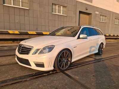 Mercedes E63 AMG