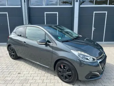 Occasion Peugeot 208 Active 82 PK (60 kW) 2017 Grijs Hatchback