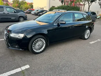 Gebraucht Audi A4 120 PS (88 kW) 2013 Schwarz Kombi