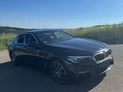 Gebraucht BMW 540 Luxury Line 320 PS (235 kW) 2017 Schwarz Limousine