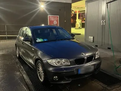 Gebraucht BMW 118 122 PS (89 kW) 2004 Grau Kleinwagen