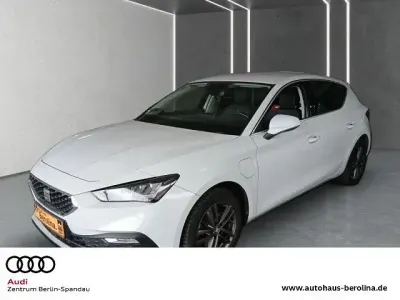 Usata Seat Leon XCELLENCE 204 CV (150 kW) 2021 Bianco Berlina