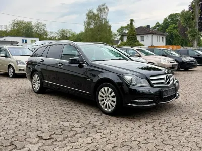 Gebraucht Mercedes C200 Avantgarde 184 PS (135 kW) 2011 Schwarz Kombi