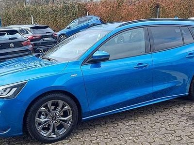 Gebraucht Ford Focus ST-Line X 155 PS (114 kW) 2025 Blau Limousine
