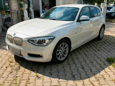 Gebraucht BMW 118 143 PS (105 kW) 2012 Weiß Kleinwagen