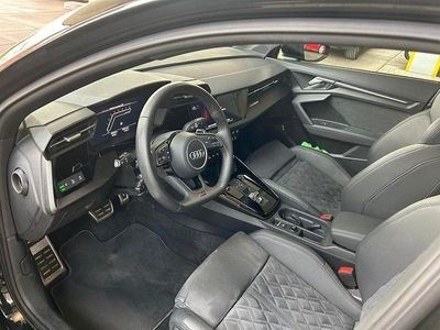Gebraucht Audi RS3 Sport 400 PS (294 kW) 2022 Schwarz Limousine