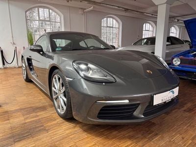 Porsche 718 Cayman
