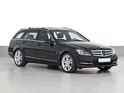 Gebraucht Mercedes C220 Avantgarde 170 PS (125 kW) 2012 Schwarz Limousine