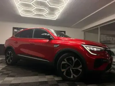 Gebraucht Renault Arkana 140 PS (102 kW) 2024 Rot SUV