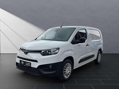 Weiss Gebraucht 2023 Toyota Proace City City Van / Kleinbus | 22.949 € (Teuer)