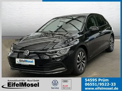 Gebraucht VW Golf VIII Life 150 PS (110 kW) 2021 Schwarz Limousine