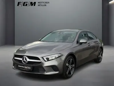 Gebraucht Mercedes A250 218 PS (160 kW) 2022 Lack mountaingrau Limousine