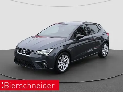 Neu Seat Ibiza FR 116 PS (85 kW) 2025 Grau Limousine