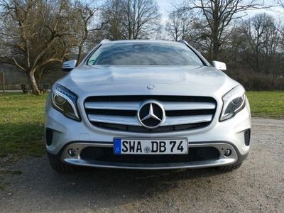 Mercedes GLA180