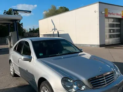 Brugt Mercedes C230 192 HK (141 kW) 2004 Grøn Sedan